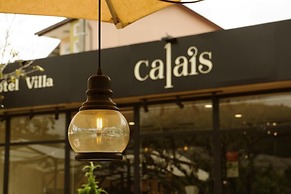 Calais Hotel Villa