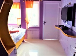 Ungu Hotel Garut