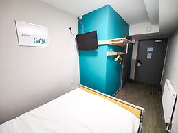 Cwtsh Hostel