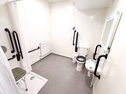 Cwtsh Hostel