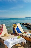 Robolla Beach Aparthotel