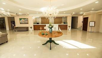 Robolla Beach Aparthotel