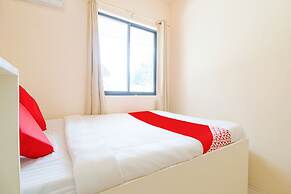 J5 Guest House & Restobar