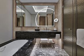 Hilton Yancheng