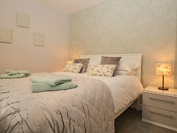 Woodland Lodge