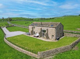 Crane Field Laithe
