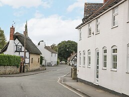 The Coach House Apartment