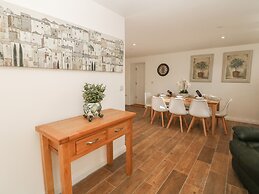 Oak Cottage