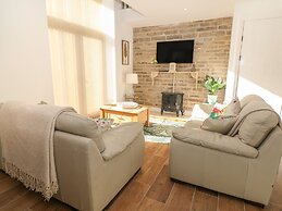 Holly Cottage
