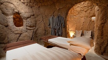 Loccal Collection Hotel
