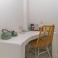 Loccal Collection Hotel