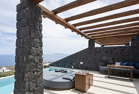 Brilliance Suites - Adults Only
