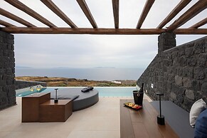 Brilliance Suites - Adults Only