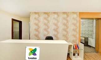 Treebo Welcome Inn, Porur