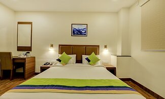 Treebo Welcome Inn, Porur