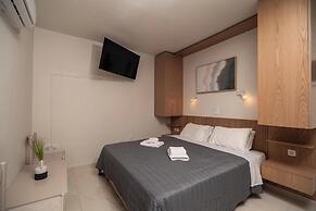 Rhoe Seaside Apartments