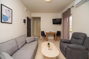 Rhoe Seaside Apartments