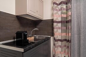Rhoe Seaside Apartments