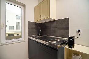 Rhoe Seaside Apartments