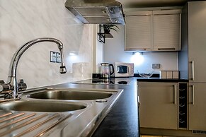 2 bed 2 bath apartment in City Centre
