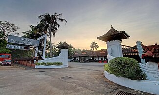 Treebo Premium Travancore Palace Cherthala