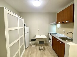 Downtown Victoria Studios By CityBookings