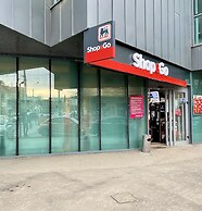 Downtown Victoria Studios By CityBookings