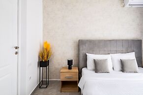 Downtown Victoria Studios By CityBookings