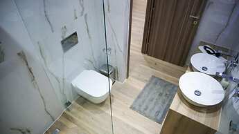 1 Bed Apartment - Sleeps 4 - Parking, Wifi