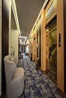 Holiday Al Khaleej Hotel