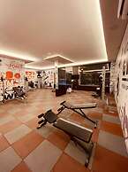 Holiday Al Khaleej Hotel