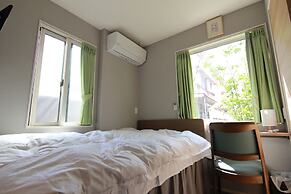 Shinjuku Warm House