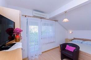 Apartments Mirjana Blue Beach