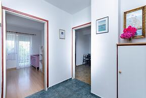 Apartments Mirjana Blue Beach