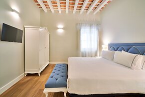 Tandem Veedor De Galeras Suites