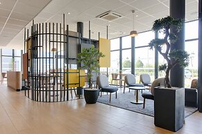 B&B HOTEL Reims Croix Blandin