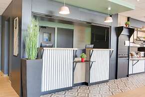 B&B HOTEL Reims Croix Blandin