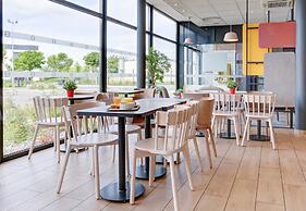 B&B HOTEL Reims Croix Blandin