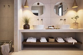 Nival Boutique Hotel
