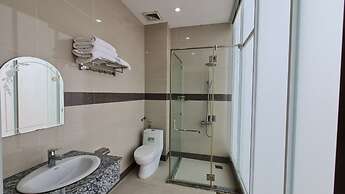 Sky Hotel