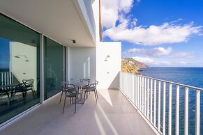 Barreirinha Front-Line Sea View I