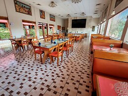 Camino Mexicano Hotel Resort