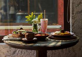Camino Mexicano Hotel Resort