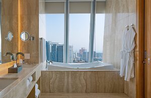 Intercontinental Luanda Miramar by IHG