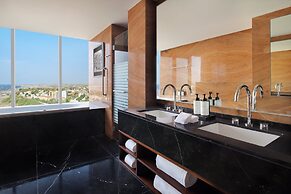 Intercontinental Luanda Miramar by IHG