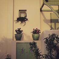 Flower and Crafts - Eco Farm Houses