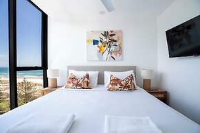 X Kirra Apartments