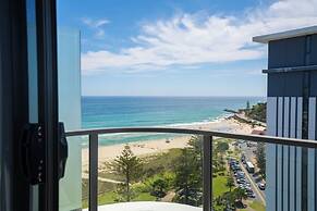 X Kirra Apartments