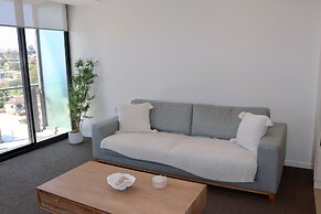 X Kirra Apartments
