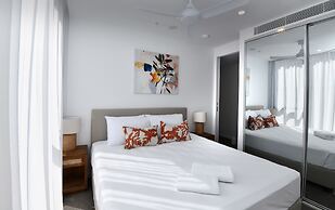 X Kirra Apartments
